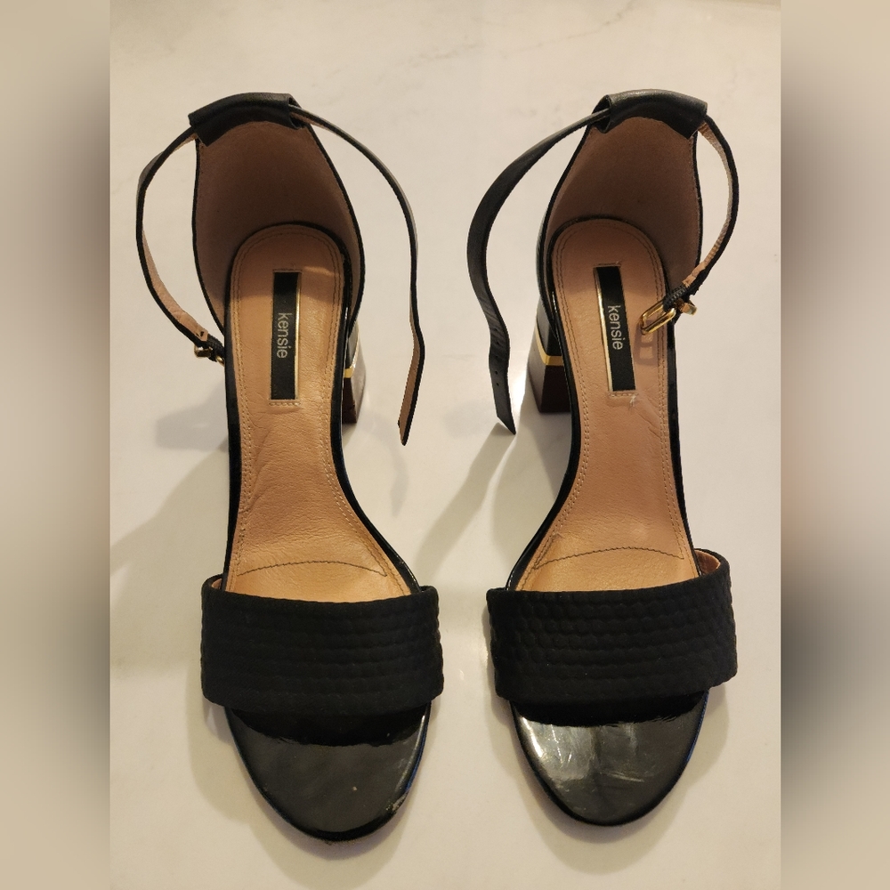 Dress sandals
